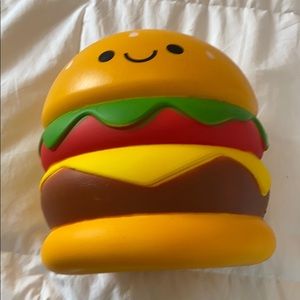 Meet your Posher, Ella